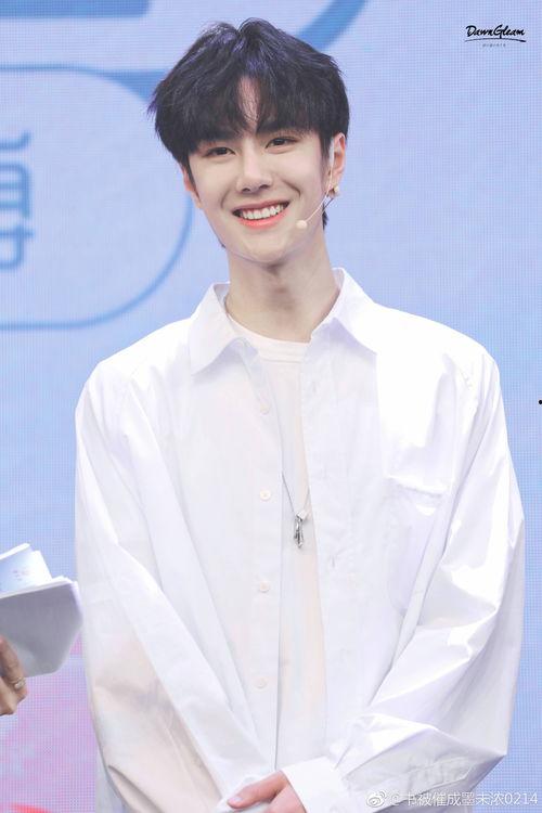 王一博街舞队员爆料视频,幕后训练花絮曝光  第1张